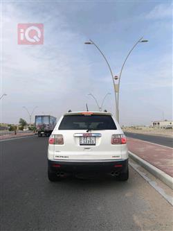 GMC Acadia